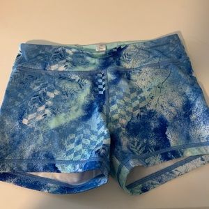 Blue and white pattern Ivivva body shorts